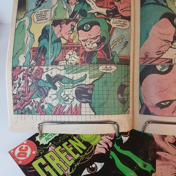 Set of 2 Comic Books DC Comics Green Lantern #160 #166 (1983) Vintage Comics - Picture 8 of 16